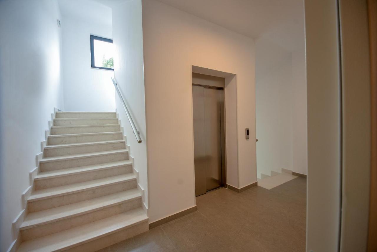 Pine 1 Apartment In The Center Trebinje Exterior photo